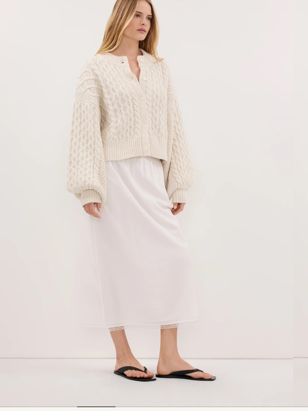 DISSH Cream Cable-Knit Crop Cardigan Sweater